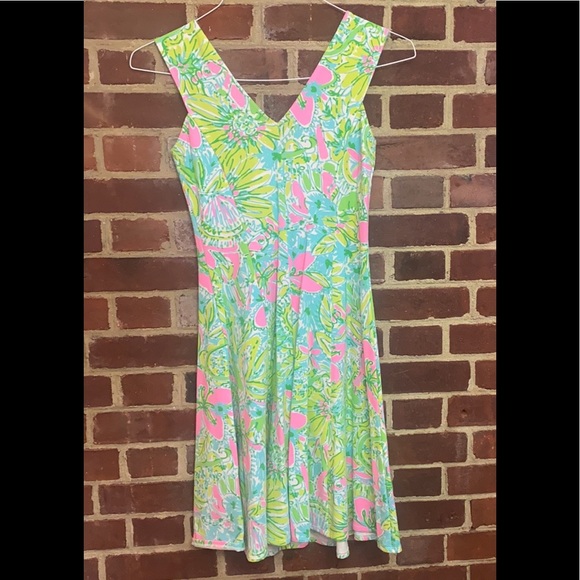 XXS Lilly Pulitzer 96% cotton 4% spandex - Picture 3 of 3